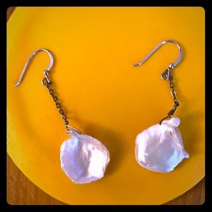 Pearl dangle earrings